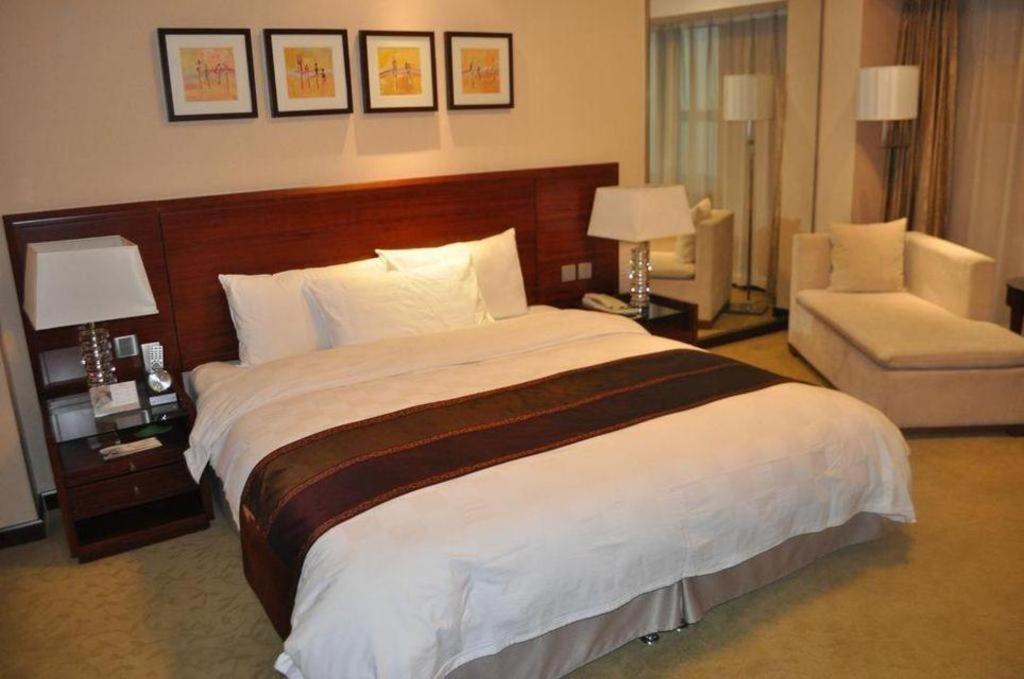 Ramada Plaza Shenyang Citycenter מראה חיצוני תמונה