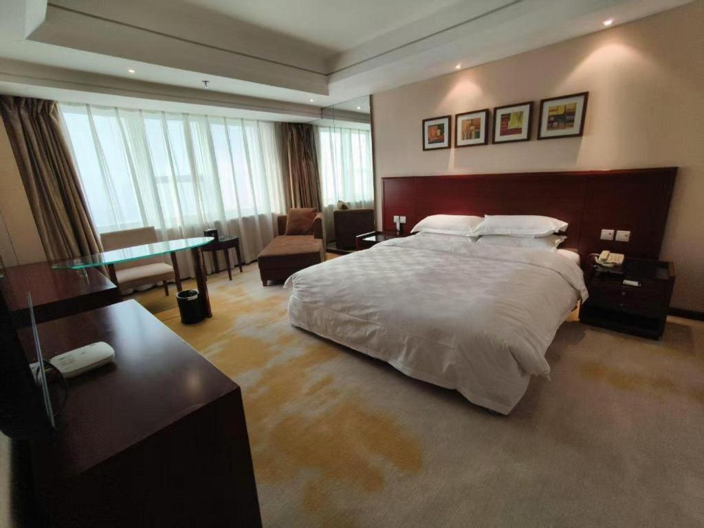 Ramada Plaza Shenyang Citycenter מראה חיצוני תמונה