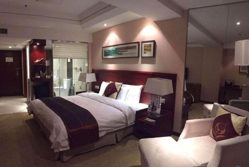 Ramada Plaza Shenyang Citycenter מראה חיצוני תמונה